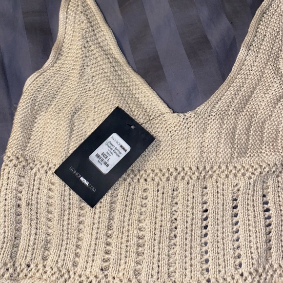 Pull it down baby romper - Picture 2 of 4